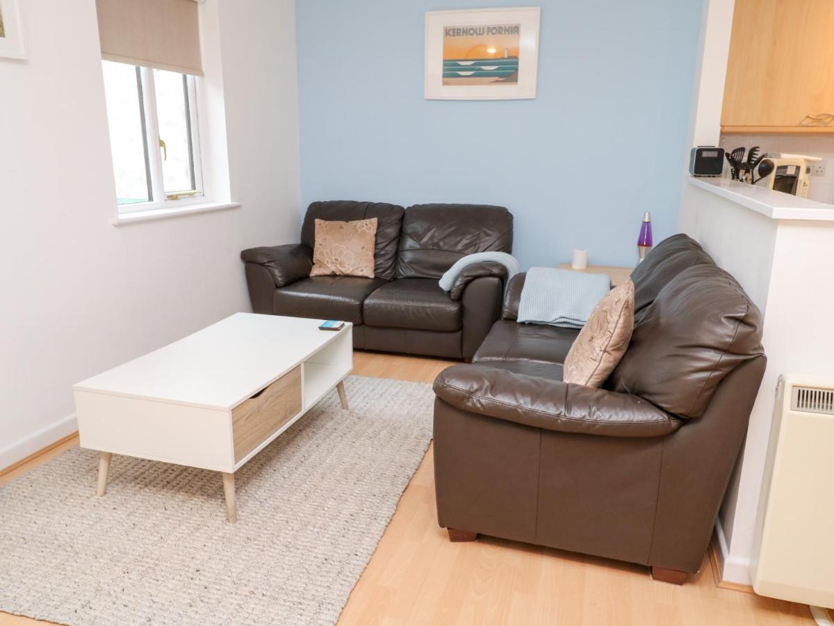 Villa Surfers Retreat Falmouth Esterno foto