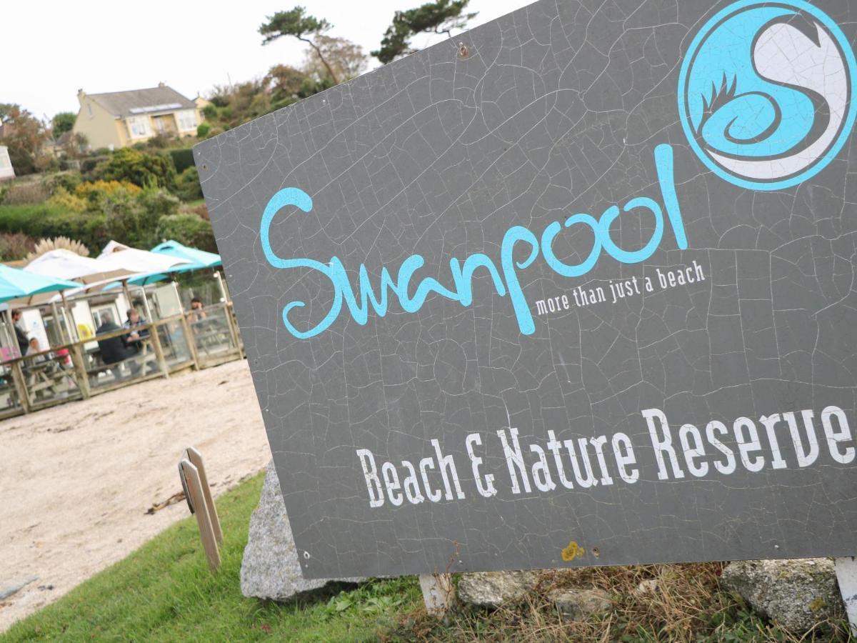 Villa Surfers Retreat Falmouth Esterno foto